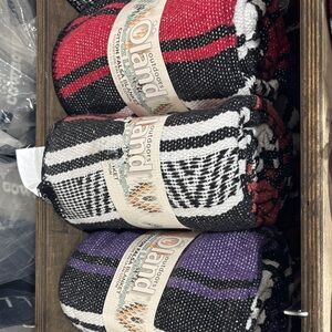 Oland Outdoor Blanket Set